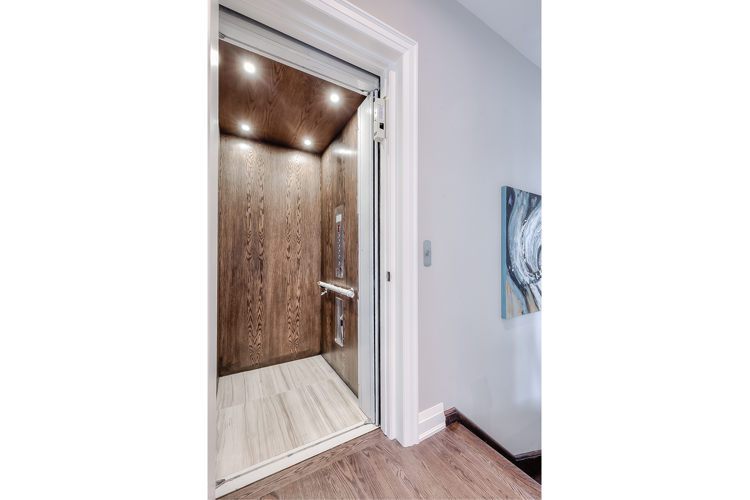 Venetian Development Group, Slider