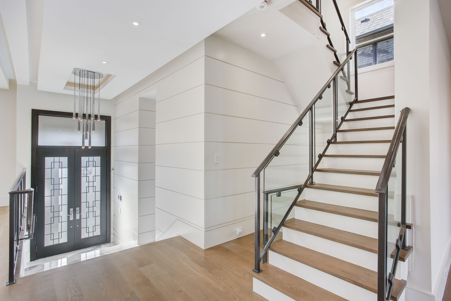 Venetian Development Group, Slider