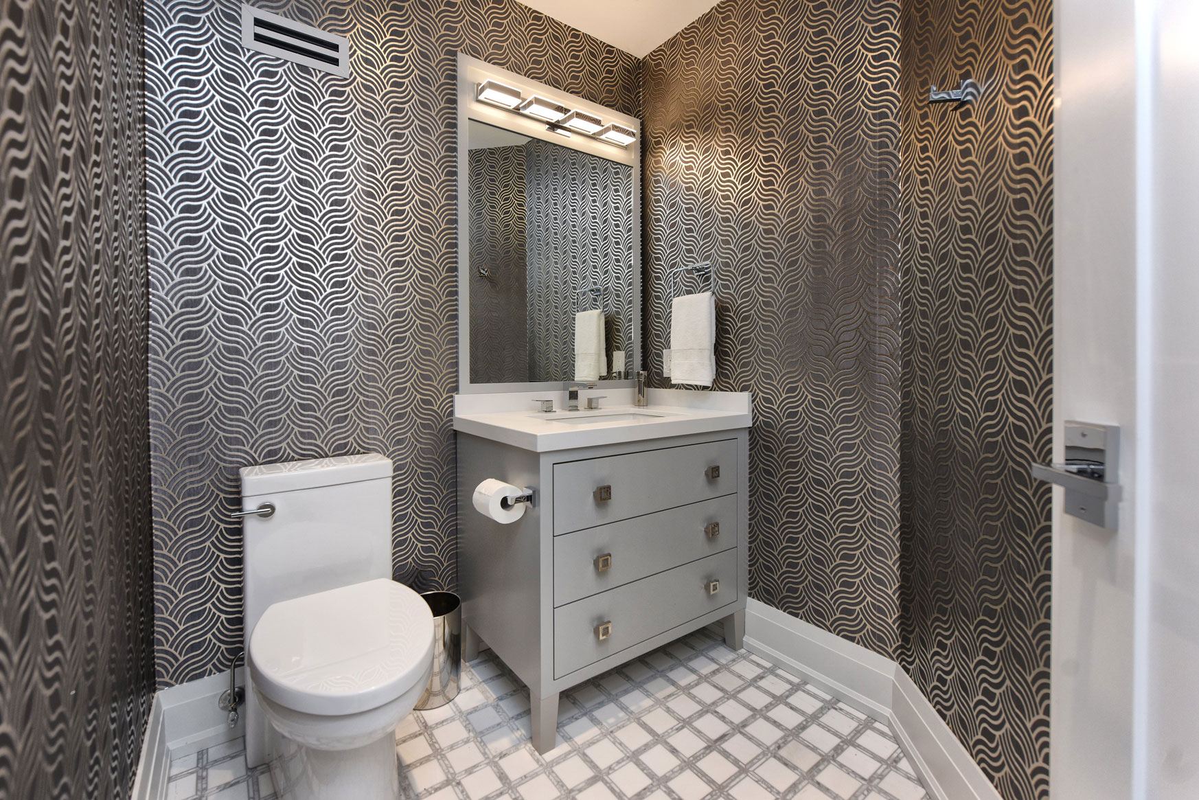 Venetian Development Group, Slider