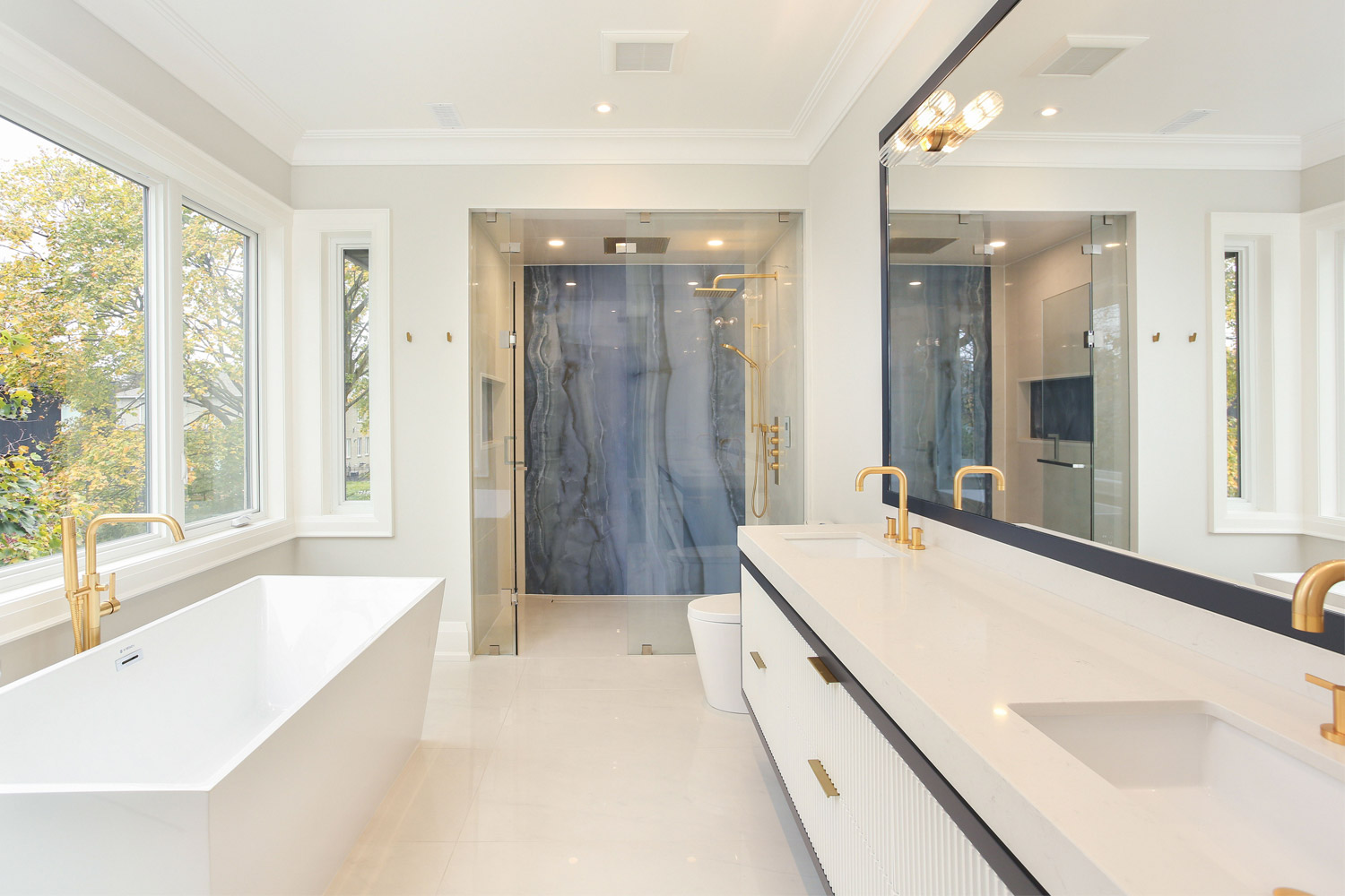 Venetian Development Group, Slider