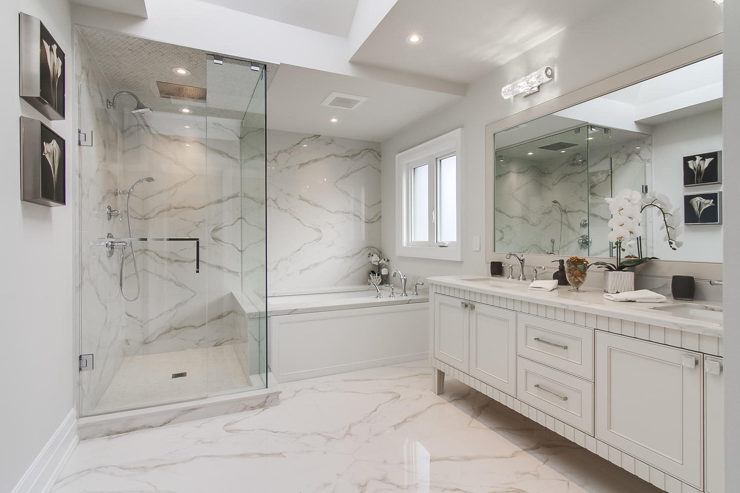 Venetian Development Group, Slider